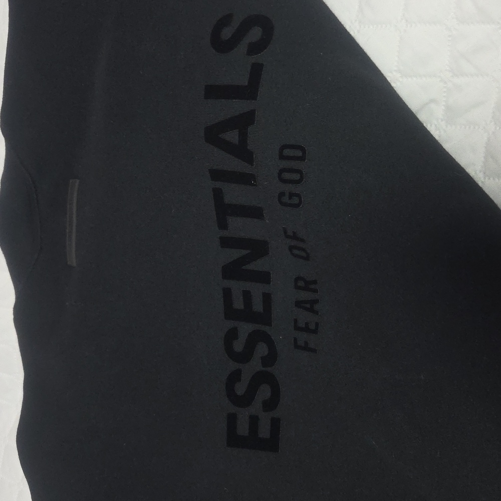 Classic Essentials Black Men's Sweater - Picture 10 of 10